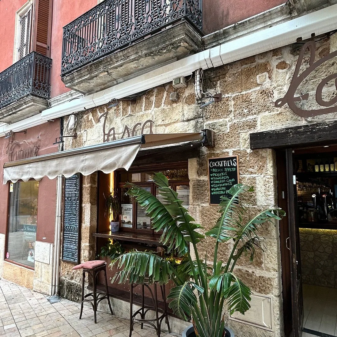 Tasca la Carme, en Plaça de la Constitució (Dénia)
