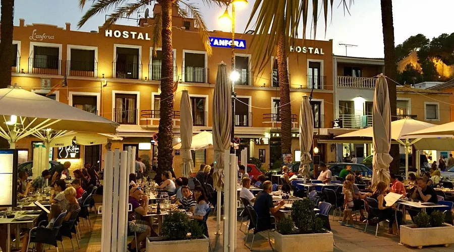 L'Anfora, en Carrer Fontanella (Dénia)